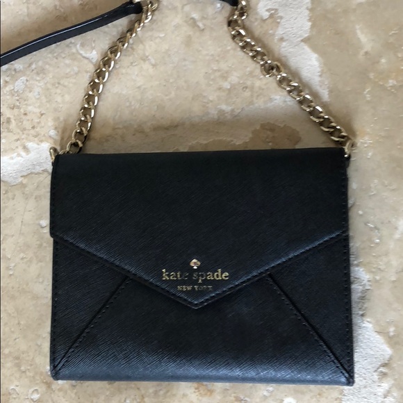 kate spade Handbags - Kate Spade Crossbody